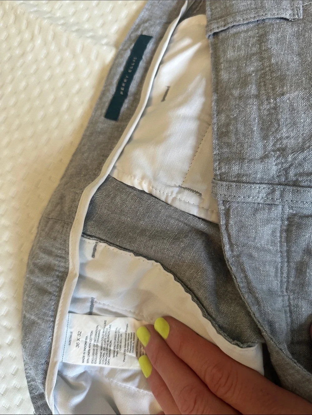 Perry Ellis classic straight